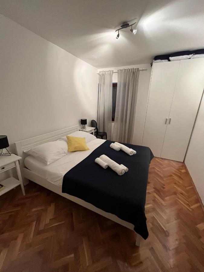 Apartman A7 Njivice Extérieur photo